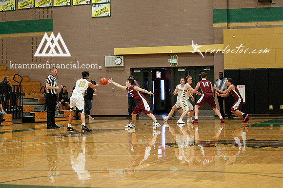 Eastlake vs Redmond Fall 2017 - 017.jpg