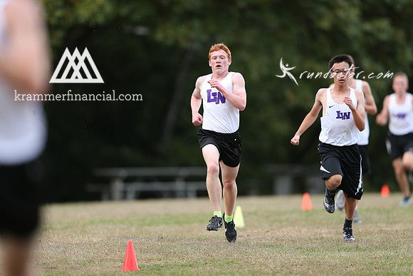 LW at Juanita Fall 2017 XC - 324.jpg