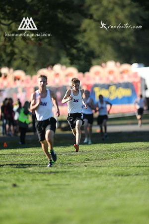 LWHS XC at Marymoor - 401.jpg