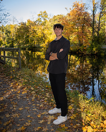 Carson Senior Fall 2022 - 025.jpg