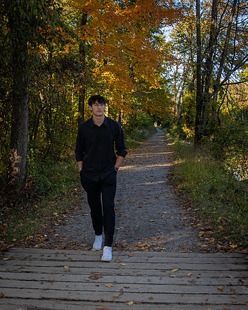 Carson Senior Fall 2022 - 085.jpg