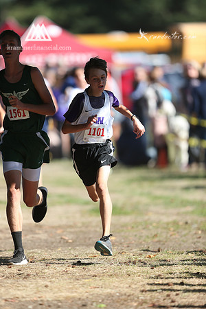 LWHS XC - Bellevue Invitational 053.jpg