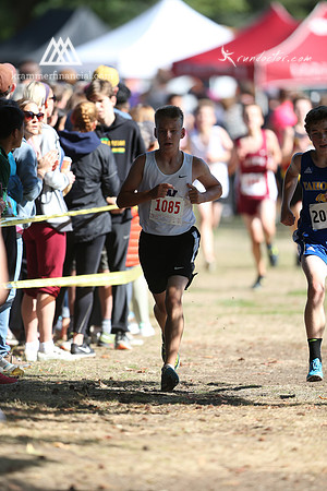 LWHS XC - Bellevue Invitational 025.jpg
