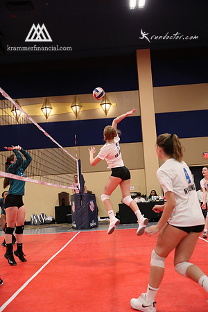 NWJrs 16 Blue Vegas 2019 - 057.jpg