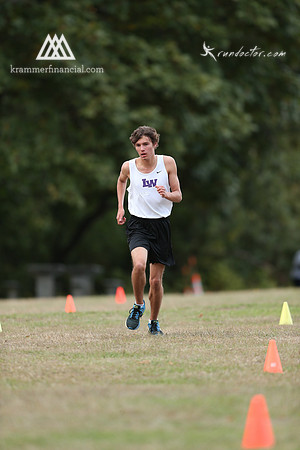 LW at Juanita Fall 2017 XC - 364.jpg