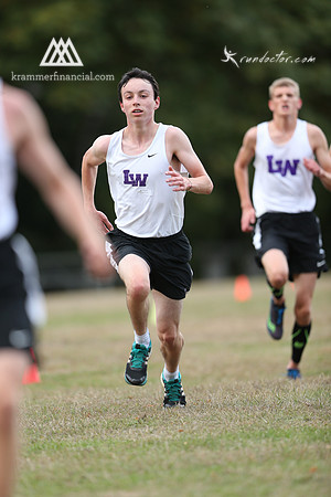 LW at Juanita Fall 2017 XC - 333.jpg