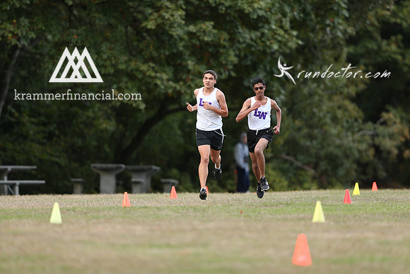 LW at Juanita Fall 2017 XC - 405.jpg