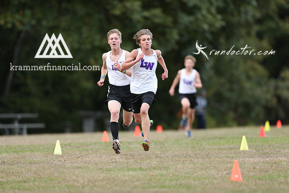 LW at Juanita Fall 2017 XC - 290.jpg