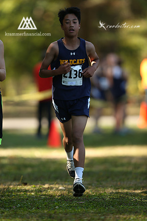 LWHS XC - Bellevue Invitational 007.jpg