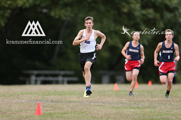 LW at Juanita Fall 2017 XC - 310.jpg