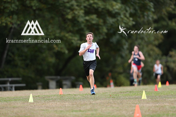 LW at Juanita Fall 2017 XC - 384.jpg