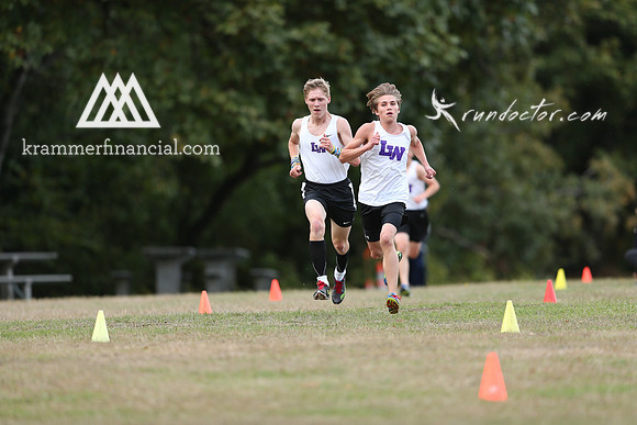 LW at Juanita Fall 2017 XC - 288.jpg
