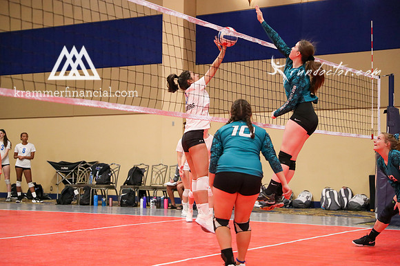 NWJrs 16 Blue Vegas 2019 - 131.jpg