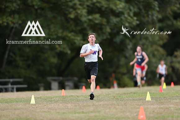 LW at Juanita Fall 2017 XC - 385.jpg