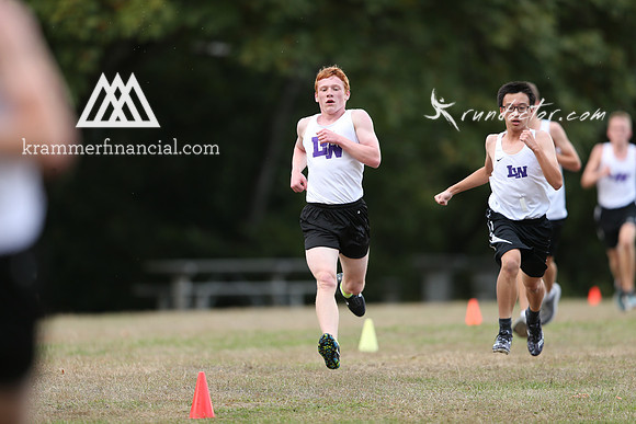 LW at Juanita Fall 2017 XC - 325.jpg