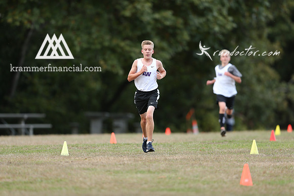 LW at Juanita Fall 2017 XC - 296.jpg