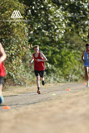 LWHS XC at Marymoor - 095.jpg