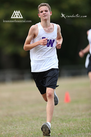 LW at Juanita Fall 2017 XC - 329.jpg