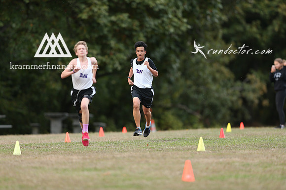 LW at Juanita Fall 2017 XC - 416.jpg