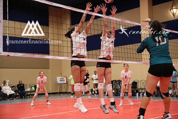 NWJrs 16 Blue Vegas 2019 - 128.jpg