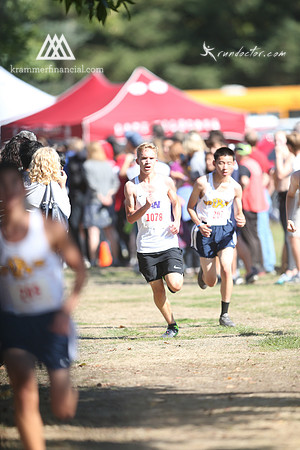 LWHS XC - Bellevue Invitational 193.jpg