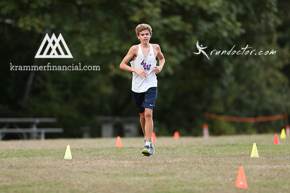 LW at Juanita Fall 2017 XC - 426.jpg
