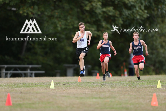 LW at Juanita Fall 2017 XC - 304.jpg