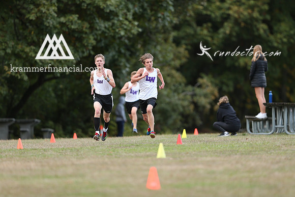 LW at Juanita Fall 2017 XC - 285.jpg