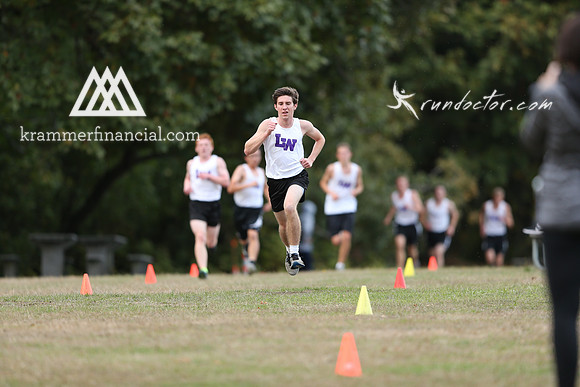 LW at Juanita Fall 2017 XC - 318.jpg