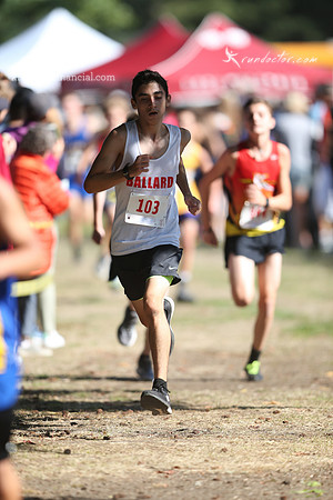 LWHS XC - Bellevue Invitational 044.jpg